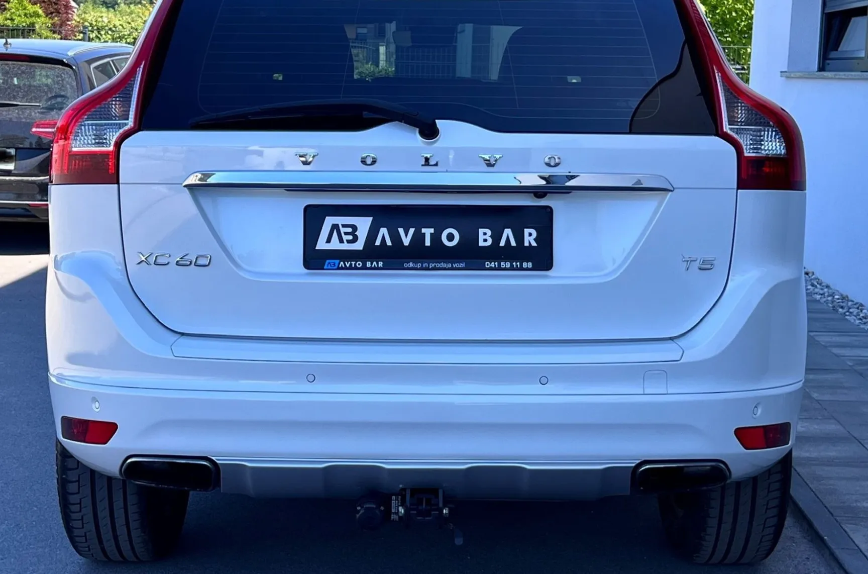 Zunanja slika - Volvo XC60 - T5 Summum Geartronic+1.LAST+NAVI+XENON - 7