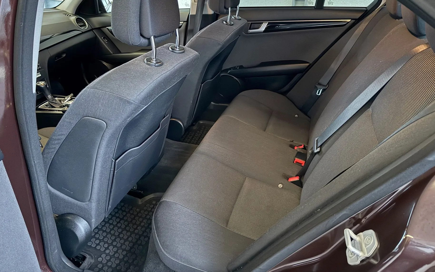 Zunanja slika - Mercedes-Benz C-Razred - C 220 CDI|SLO|XENON|NAVI|2X PDC|NOVE GUME - 11
