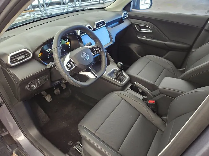 Zunanja slika - MG MG ZS - 1.5L Comfort + ZIMSKE PNEVMATIKE - 9