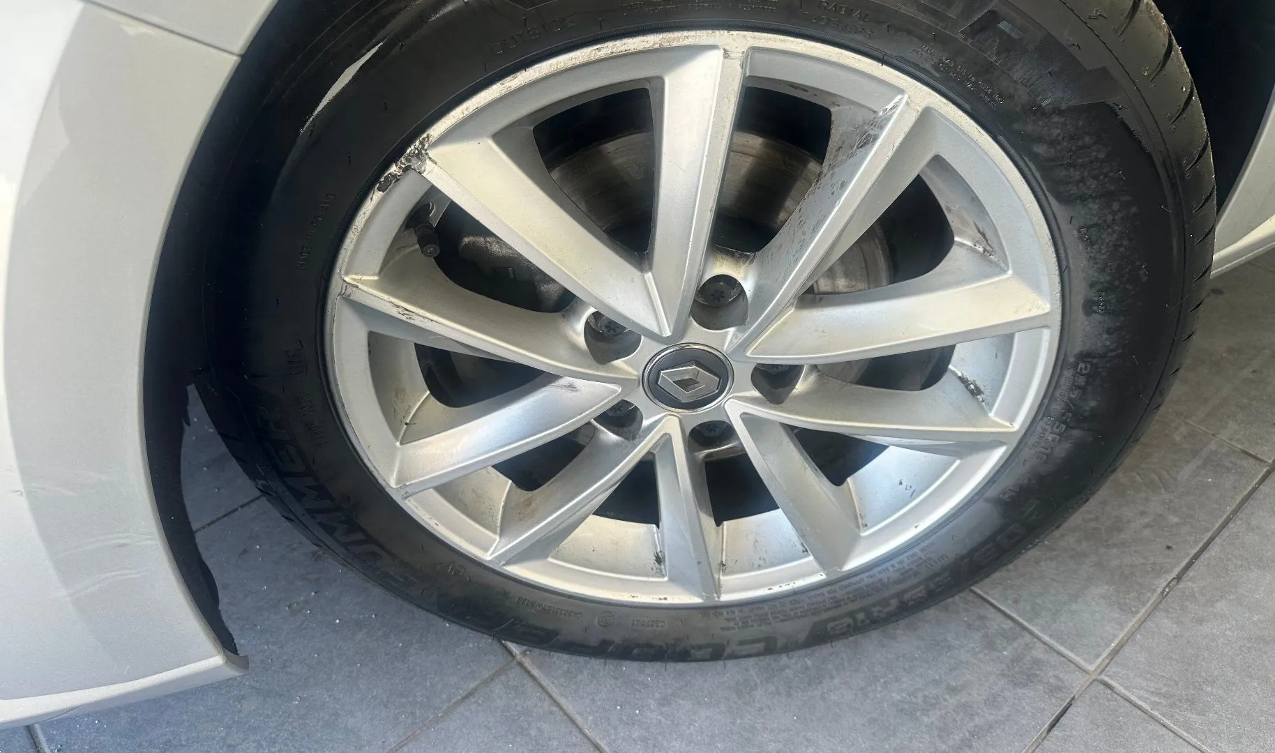 Zunanja slika - Renault Megane Limousine - Mégane Berline TCe 140.INTENSE.USNJE.SLOVENSKI.1 LASTNIK - 3