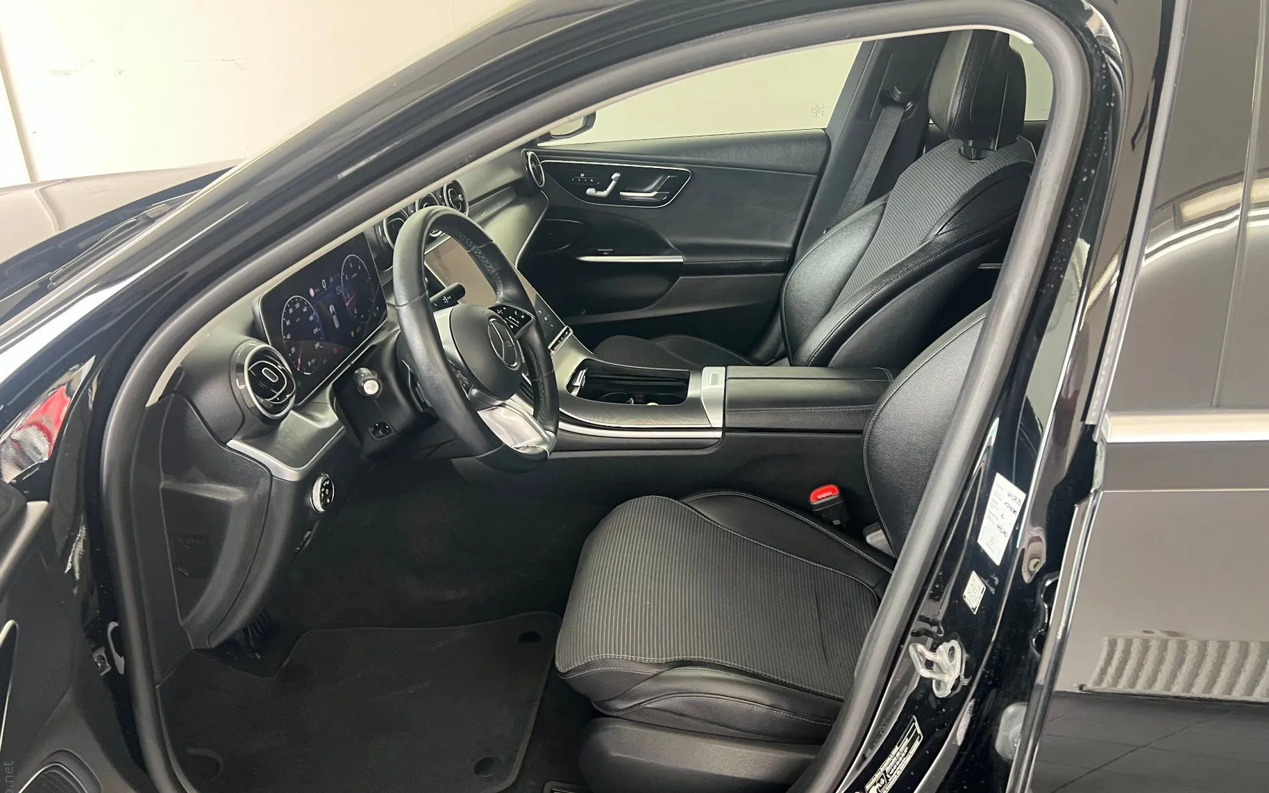 Zunanja slika - Mercedes-Benz C-Razred - T-Modell C 220 d 162 KW.NEMŠKI+4ALU.KAMERA.ACC - 4