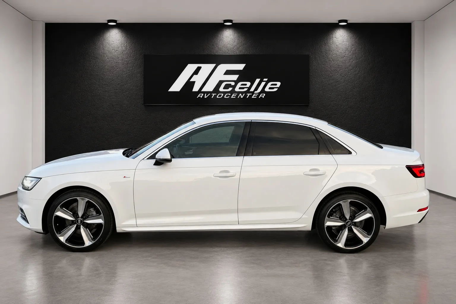 Zunanja slika - Audi A4 - 2.0 TDI-S LINE-145.000km-XENON+LED-LIZING ZA TUJCE - 6