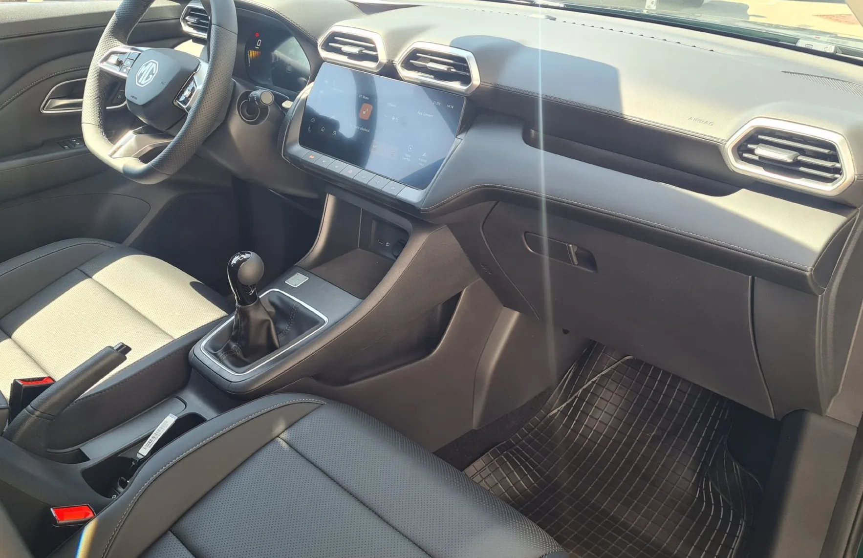 Zunanja slika - MG MG ZS - ZS 1.5 Comfort - 12
