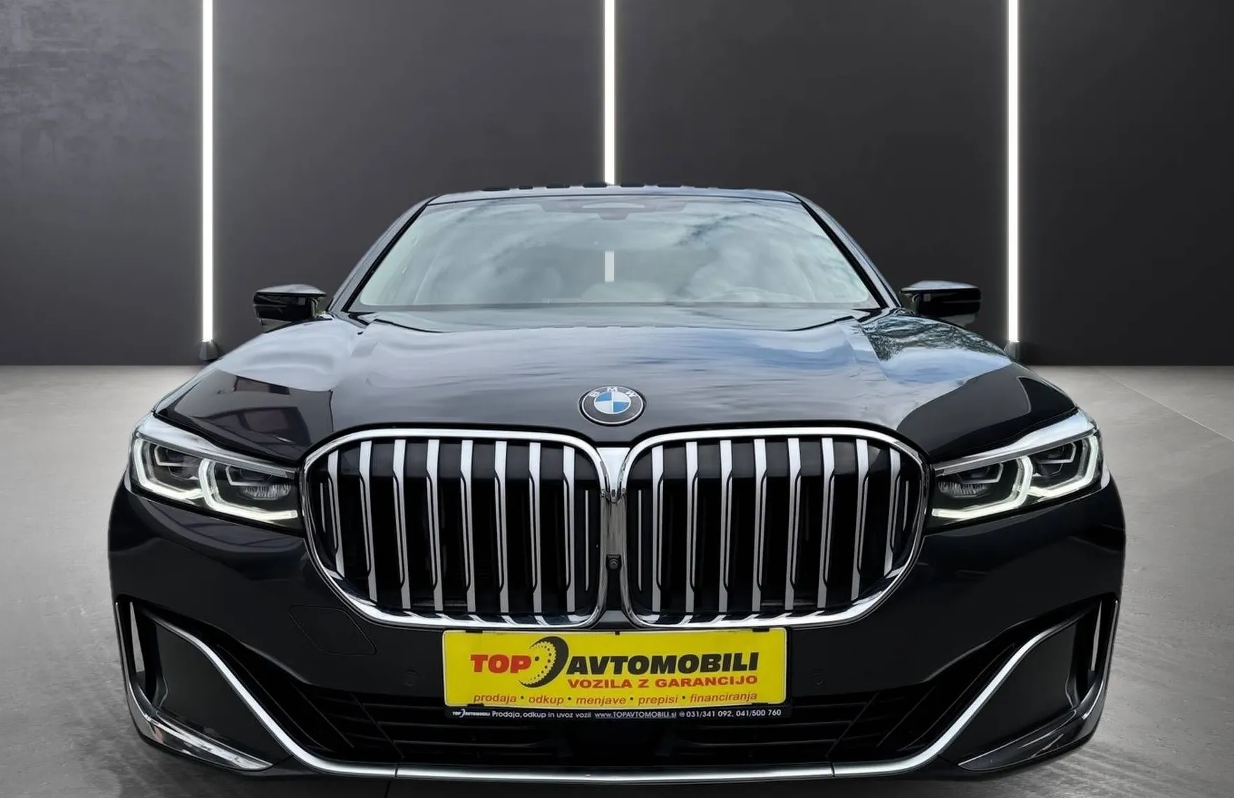 Zunanja slika - BMW Serija 7 - : 730d SPORT SOFT CLOSE 20 COL ZRAČNO PANO - 12