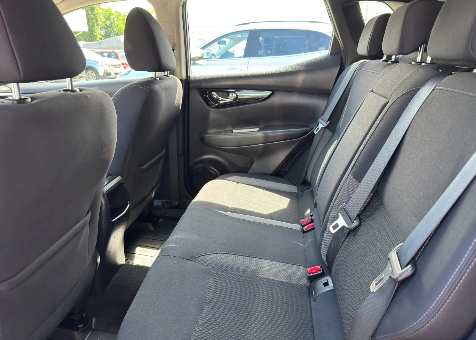 Zunanja slika - Nissan Qashqai - 1.3 - 18