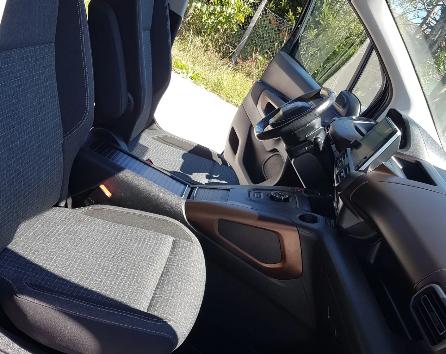 Zunanja slika - Peugeot Rifter - 1.5 HDI AUT. GT LINE L2 - PODALJŠAN - 1. LASTNIK - 11