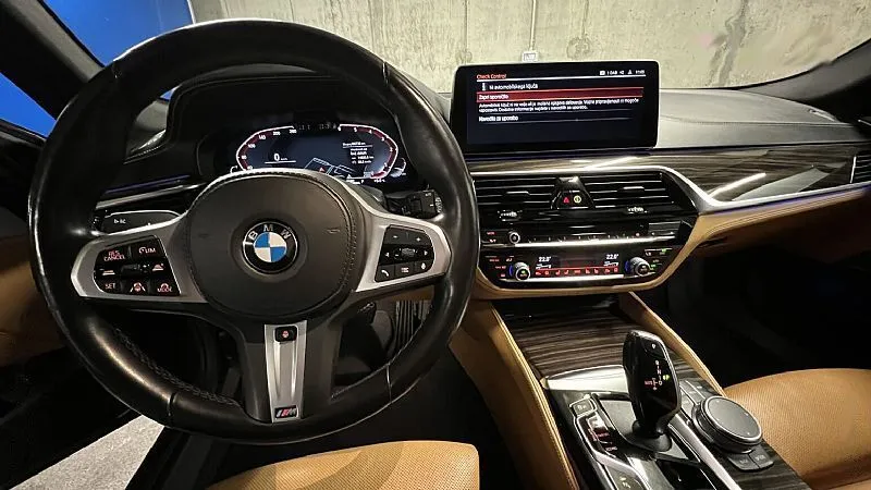Zunanja slika - BMW Serija 5 - 540d xDrive - MAX OPREMA - 1.LASTNIK - - 12