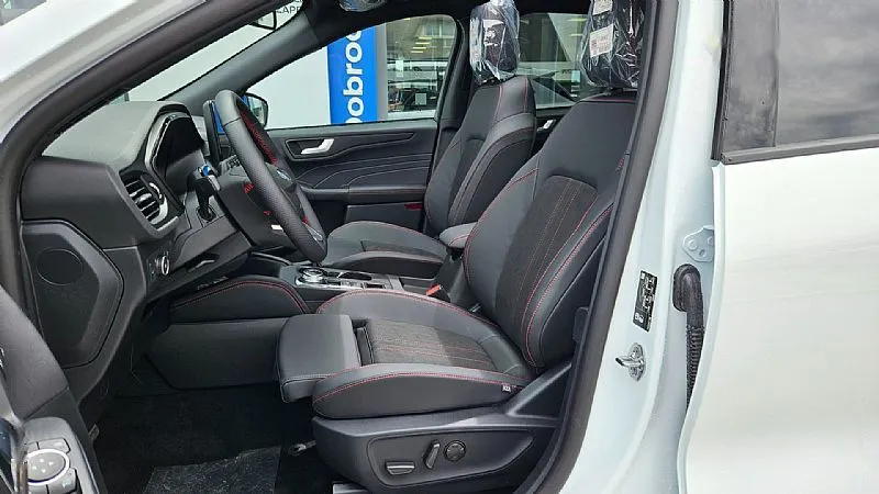 Zunanja slika - Ford Kuga - 2.5 FHEV ST-Line X Aut. - 3