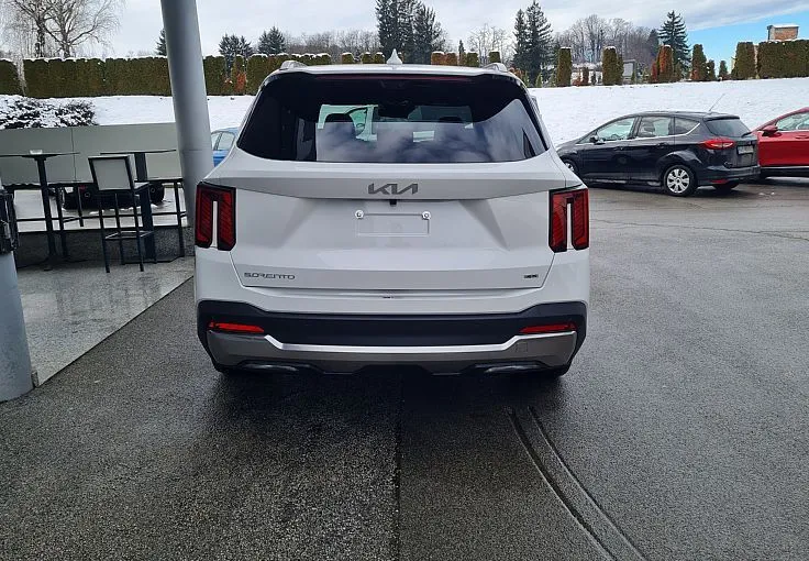 Zunanja slika - KIA Sorento - 2.2 TCi EX Limited Pano. AWD 8DCT 142kW - 6
