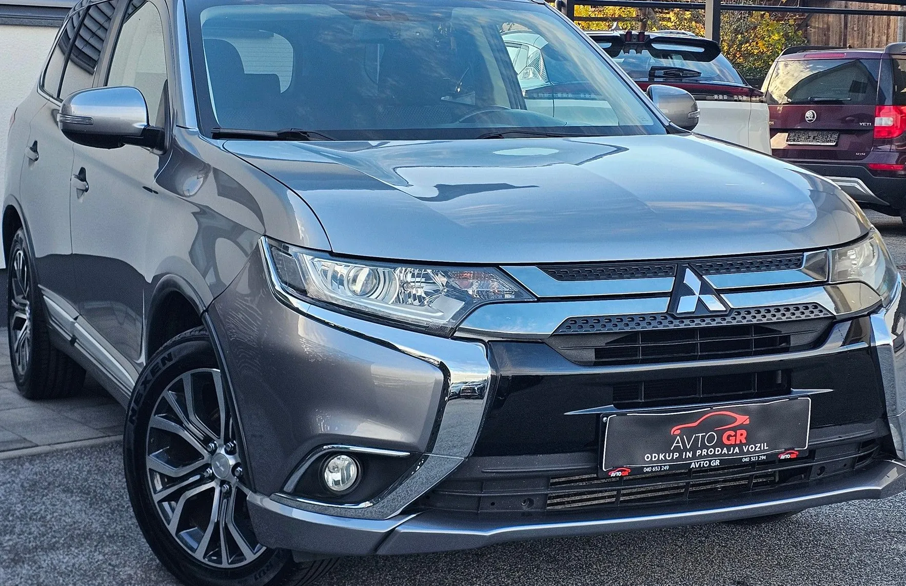 Zunanja slika - Mitsubishi Outlander - 4WD 2.2 DI-D Intense+Le 149.000km-7Sedežov-Odličen - 9