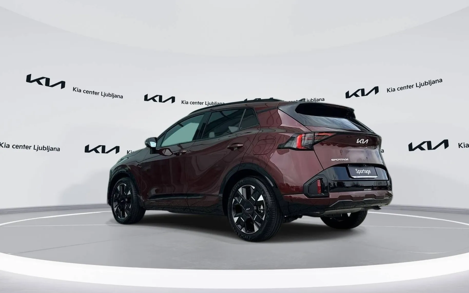 Notranja slika - KIA Sportage - 1.6 T-GDi AWD GT-Line. 7 DCT... - 7
