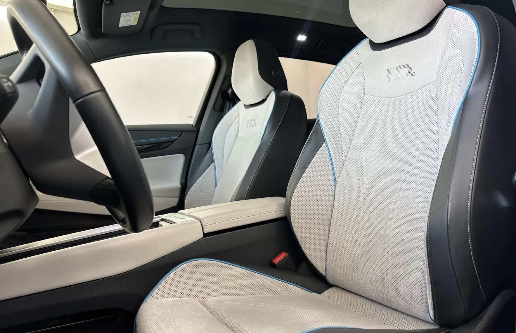 Zunanja slika - Volkswagen ID.7 - 210kW.NEMŠKI+4ALU.KAMERA.LED.NAVI.USNJE.ACC.PANORA - 7