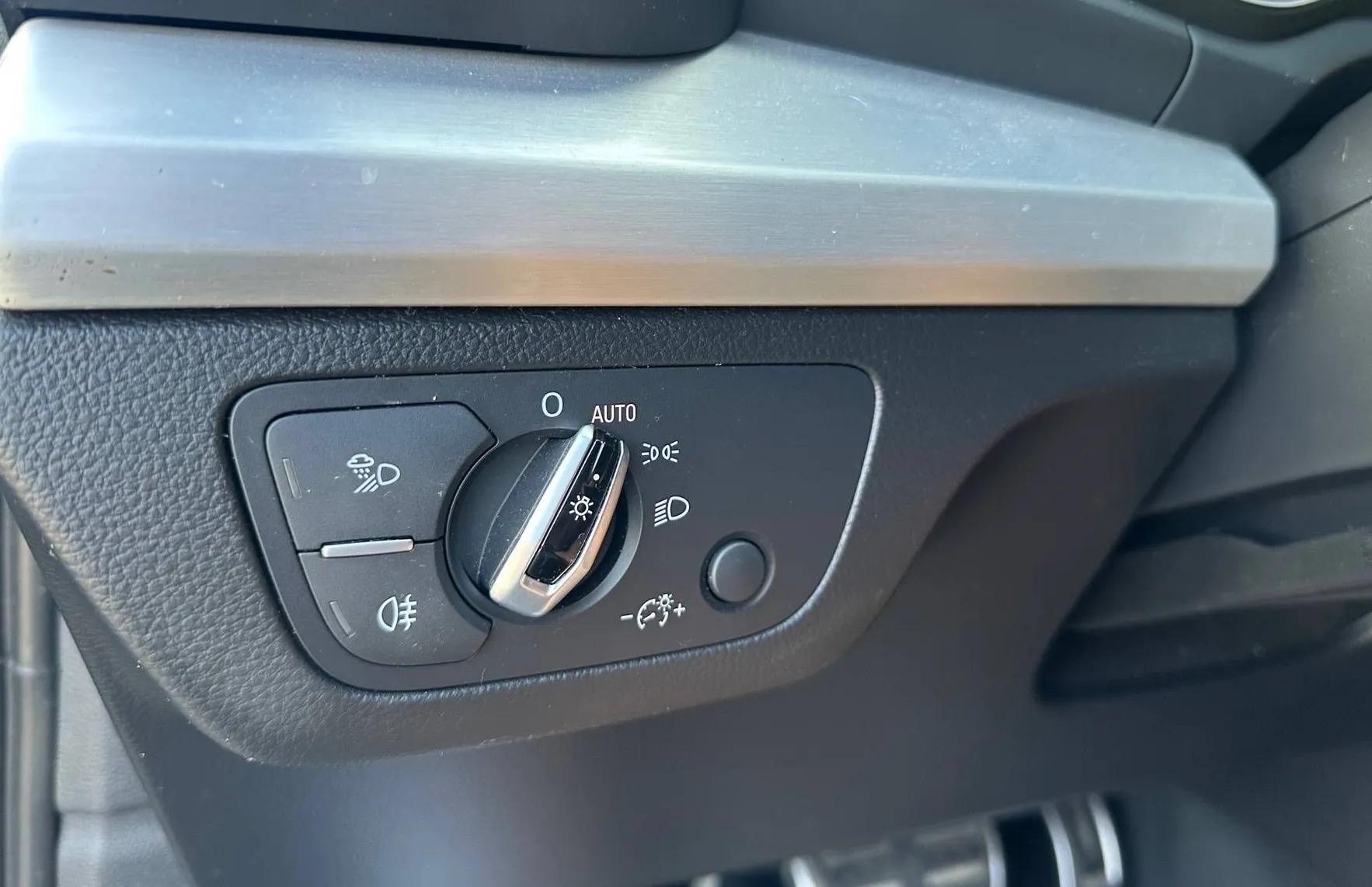 Zunanja slika - Audi Q5 - 40 TDI QUATTRO S-LINE MATRIX VIRTUAL NAVI TEMP P - 18