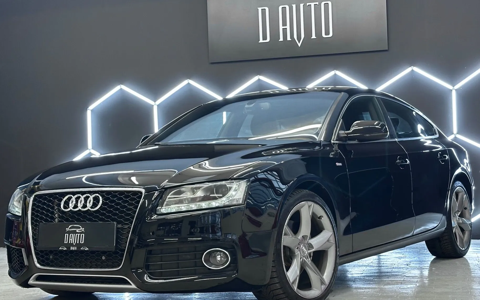 Zunanja slika - Audi A5 Sportback - 2.7 TDI S LINE - 1