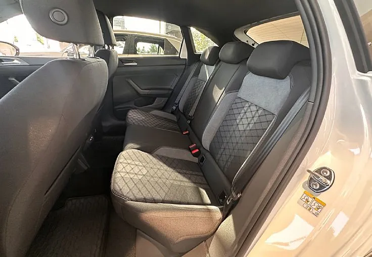 Zunanja slika - Volkswagen Taigo - 4JOY 1.0 TSI DSG -NA ZALOGI -OGREVANA SEDEŽA - 10