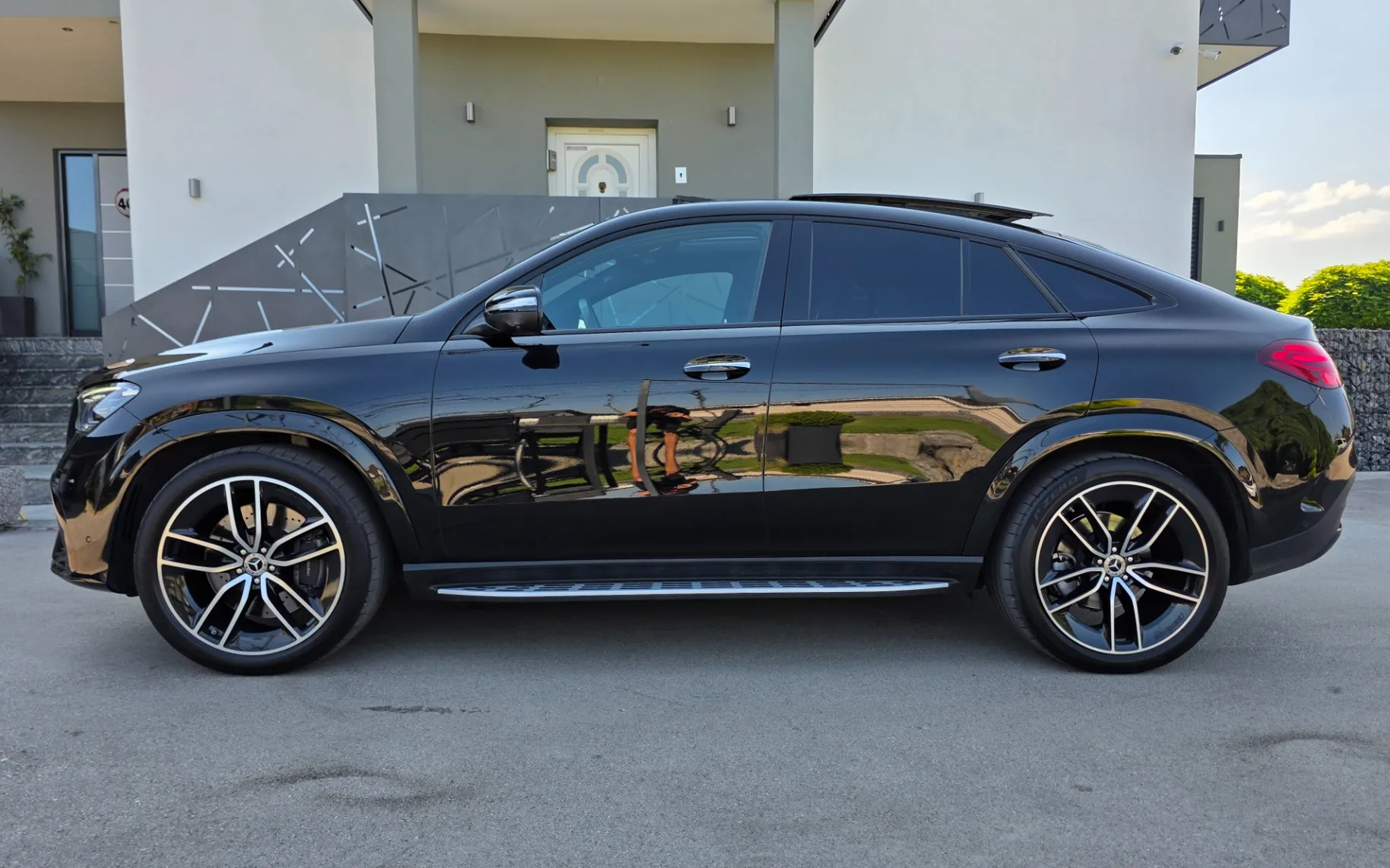 Zunanja slika - Mercedes-Benz GLE Coupe - 450D AMG LINE - 2