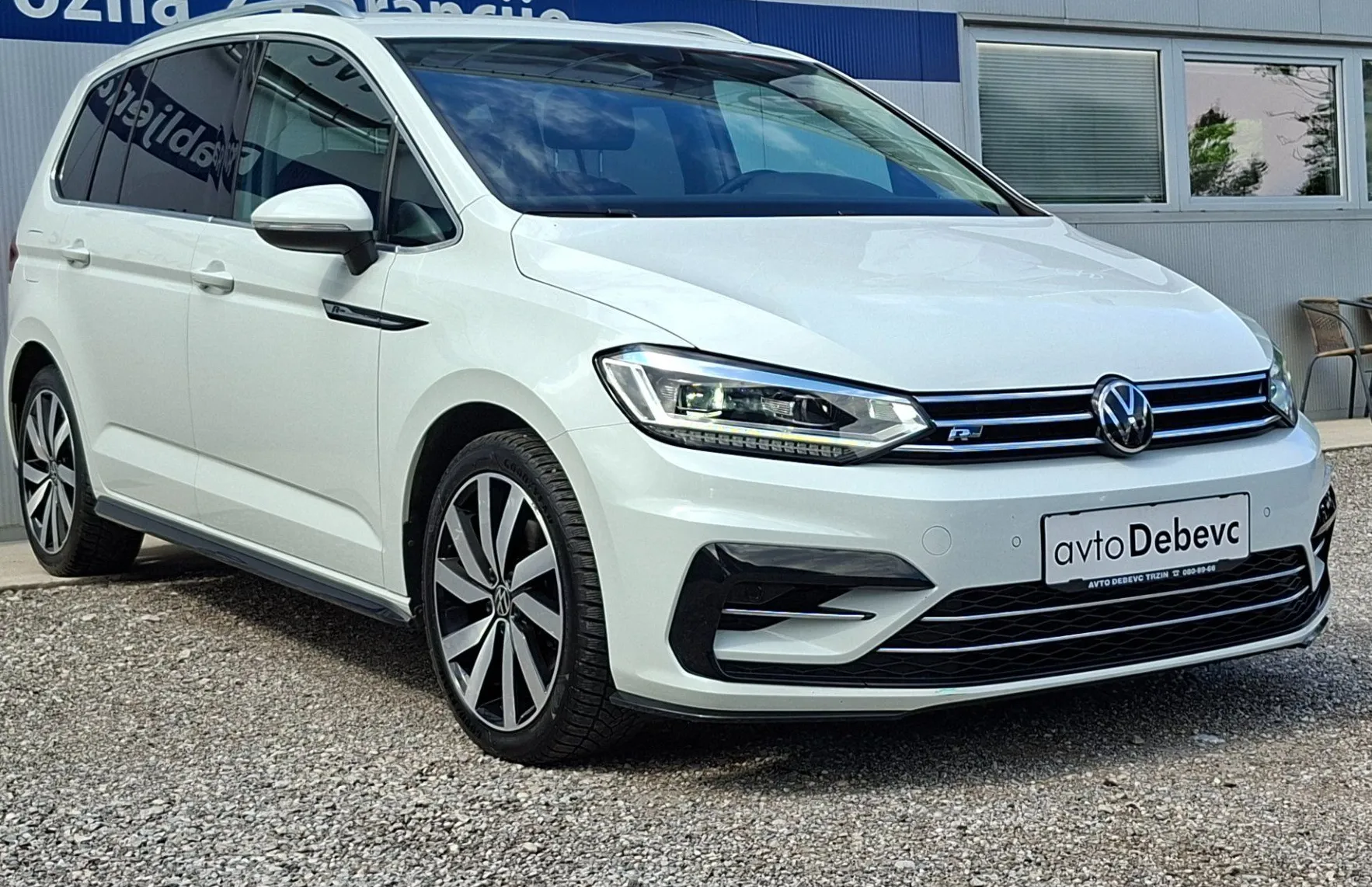 Zunanja slika - Volkswagen Touran - 2.0 TDI R-Line Edition DSG -1.Lastnik-Slo. poreklo - 3