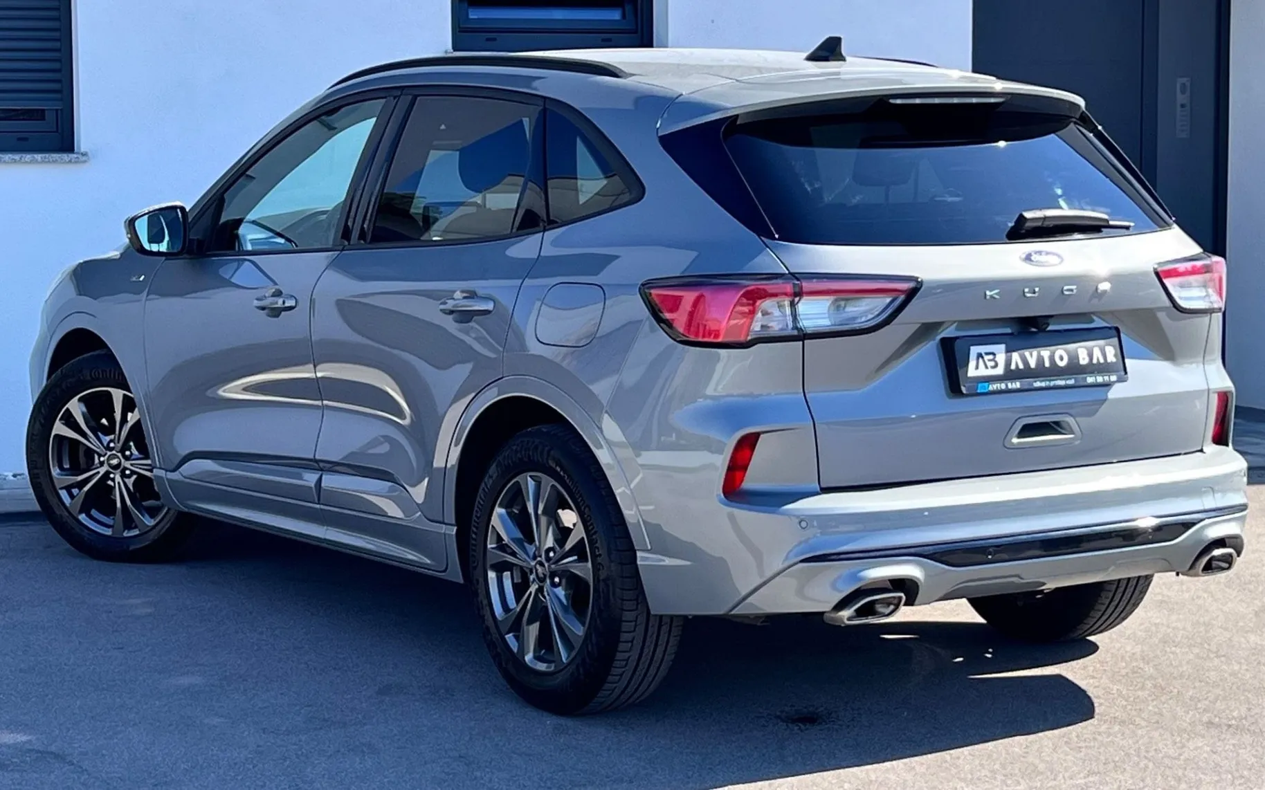 Zunanja slika - Ford Kuga - 1.5+ ST-Line+SLO+1.LAST+KAMERA+LED - 4