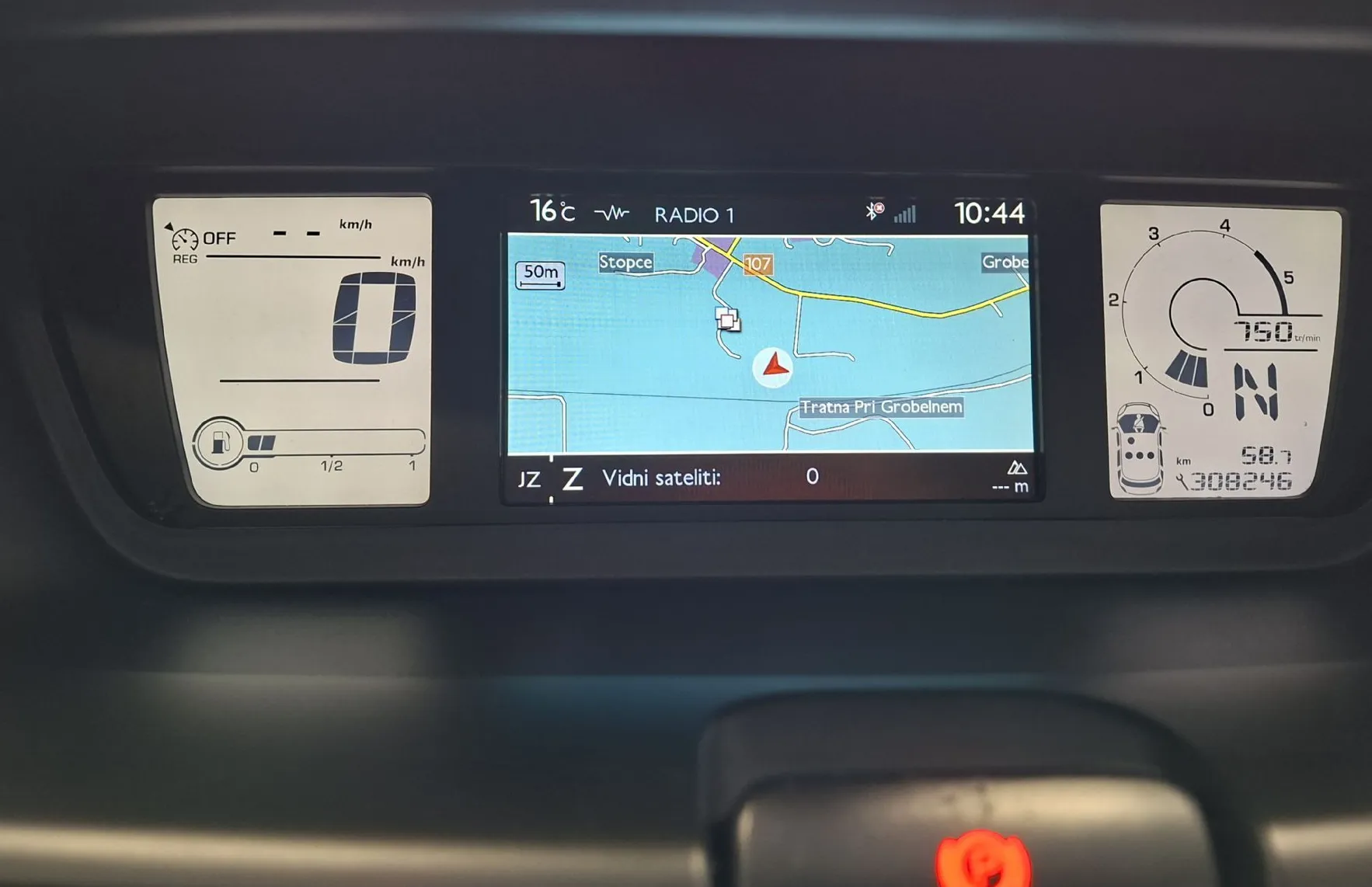 Zunanja slika - Citroën C4 Grand Picasso - Exclusive HDi 110 7 sedežev-LED-NAVI-PDC- - 11