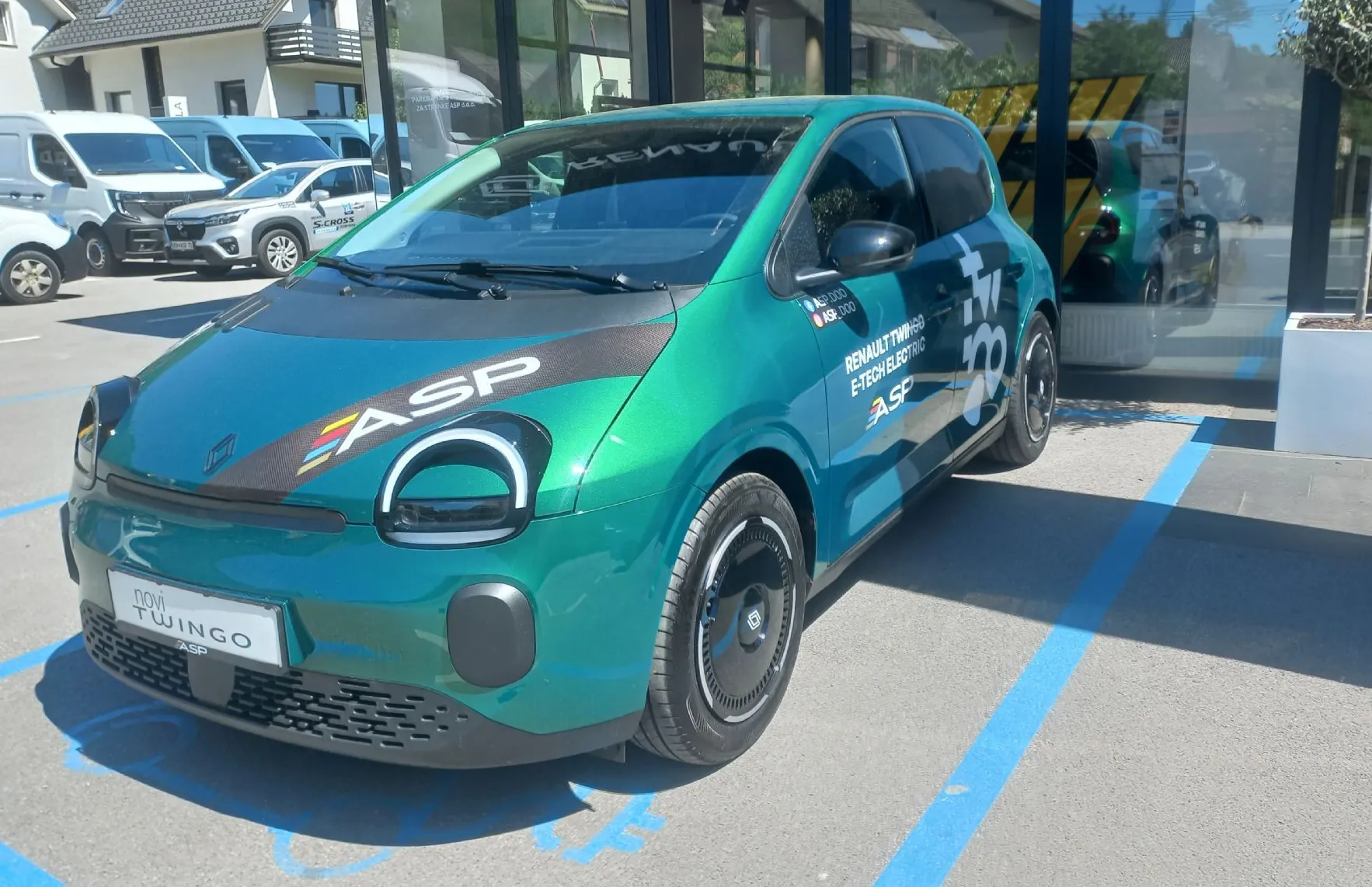 Zunanja slika - Renault Twingo - E-Tech Techno - 1
