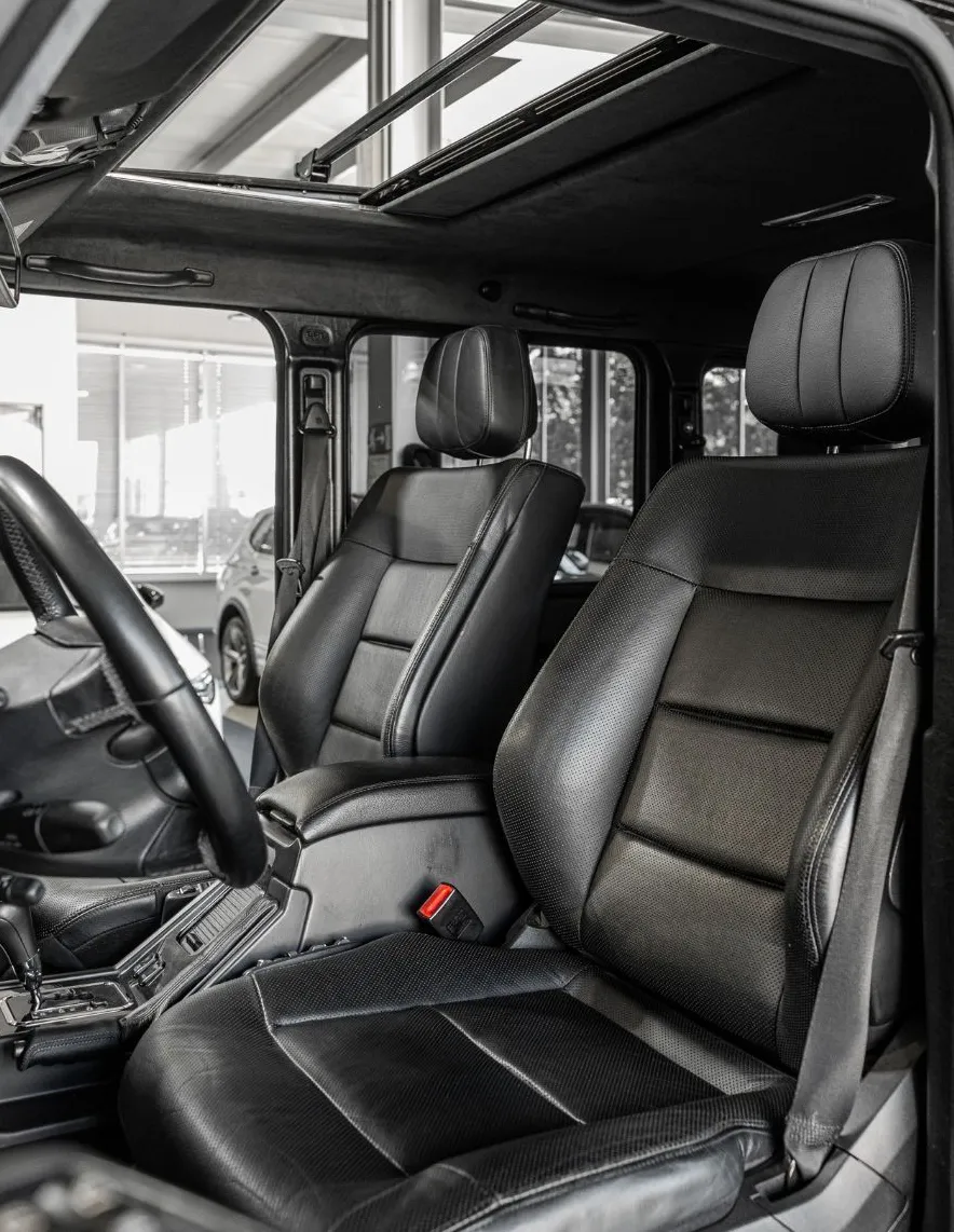 Zunanja slika - Mercedes-Benz G-Razred - G350D-PANO-USNJE-NAVI-HLAJ.SED-TEMPOMAT-20C - 13
