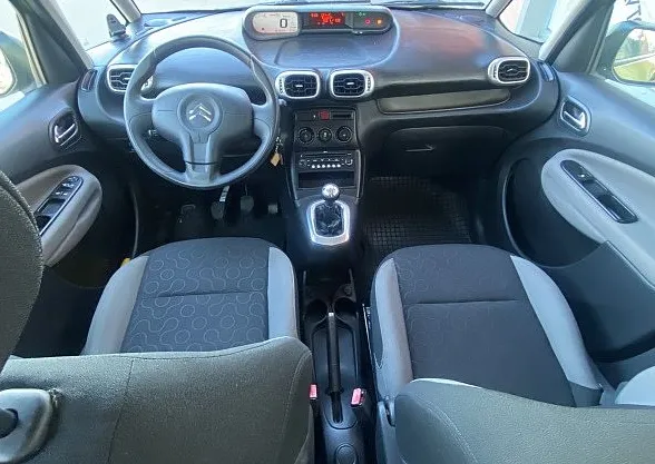 Zunanja slika - Citroën C3 Picasso - Confort VTi 95 SLOVENSKO POREKLO - 9