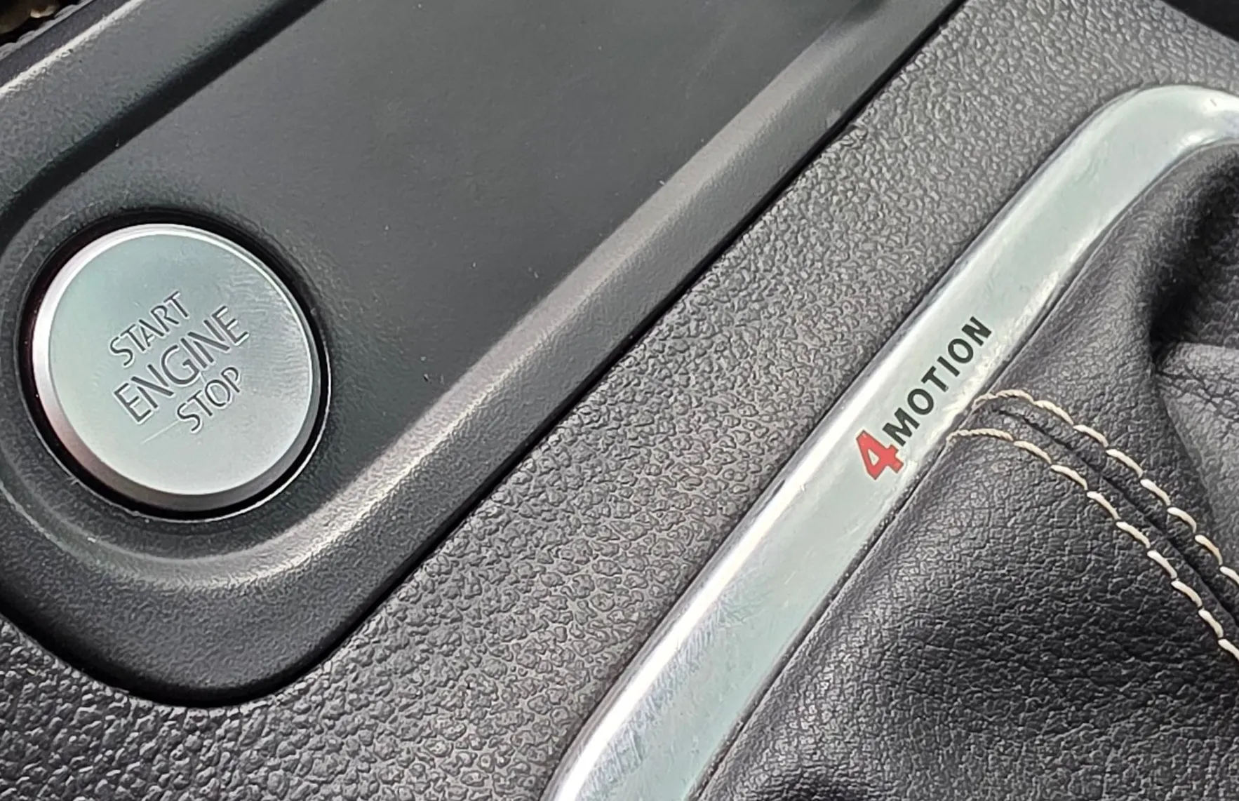 Zunanja slika - Volkswagen Tiguan - 2.0 TDI 4MOTION BMT XENON-GRETJE-KAMERA-GRETJE SŽ - 18