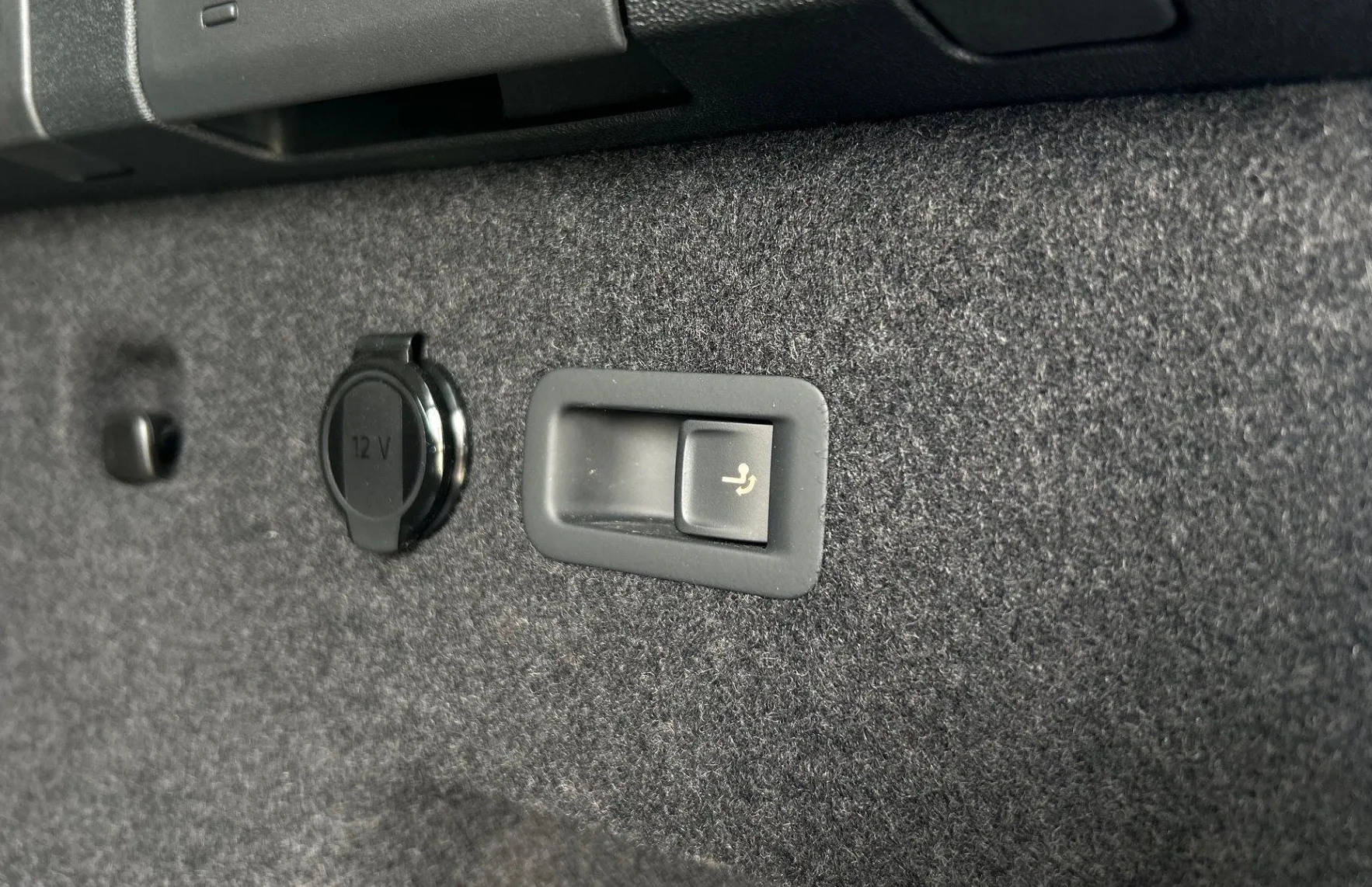 Zunanja slika - Škoda Kodiaq - 4x4 2.0 TDI Selection DSG - 11