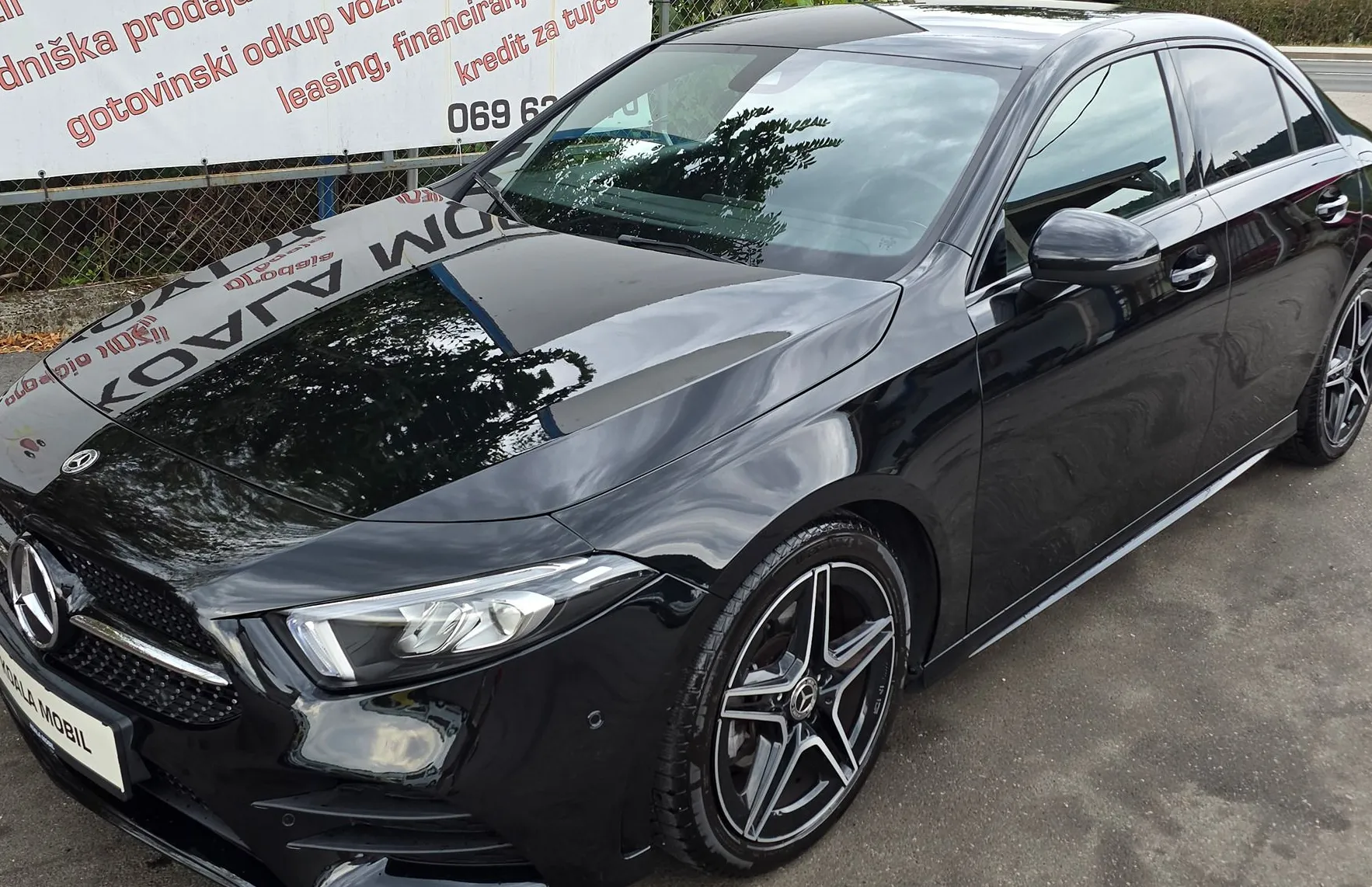 Zunanja slika - Mercedes-Benz A-Razred - A LIMUZINA 200 AMG AVT. LED-VIRTUAL-KAMERA-1.LAST - 8