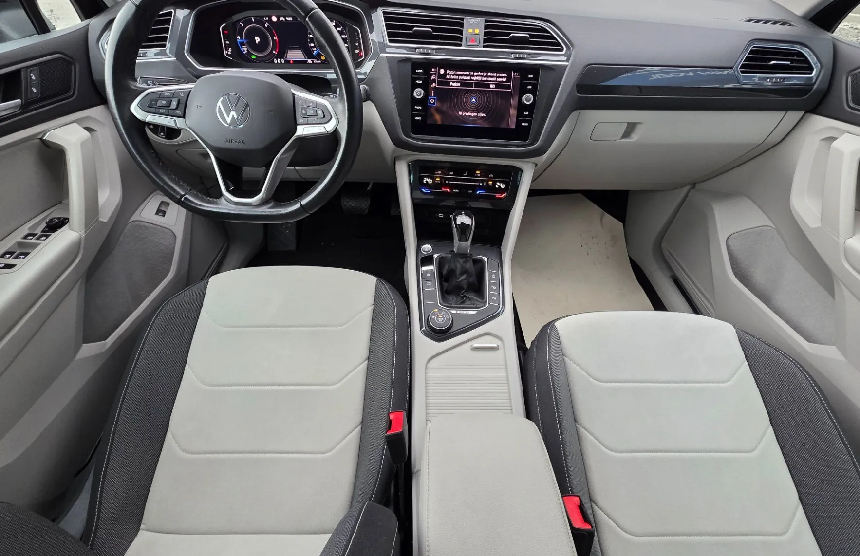 Zunanja slika - Volkswagen Tiguan - 2.0 TDI BMT Elegance DSG 4x4.VIRTUAL.VSE ASISTENCE - 6