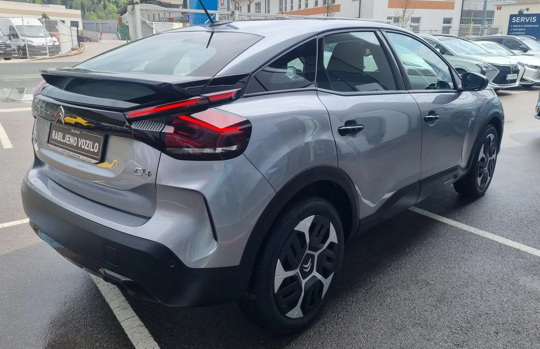 Zunanja slika - Citroën C4 - 1.2 PureTech 100 You  - SAMO 19.857KM - AKCIJA - 8