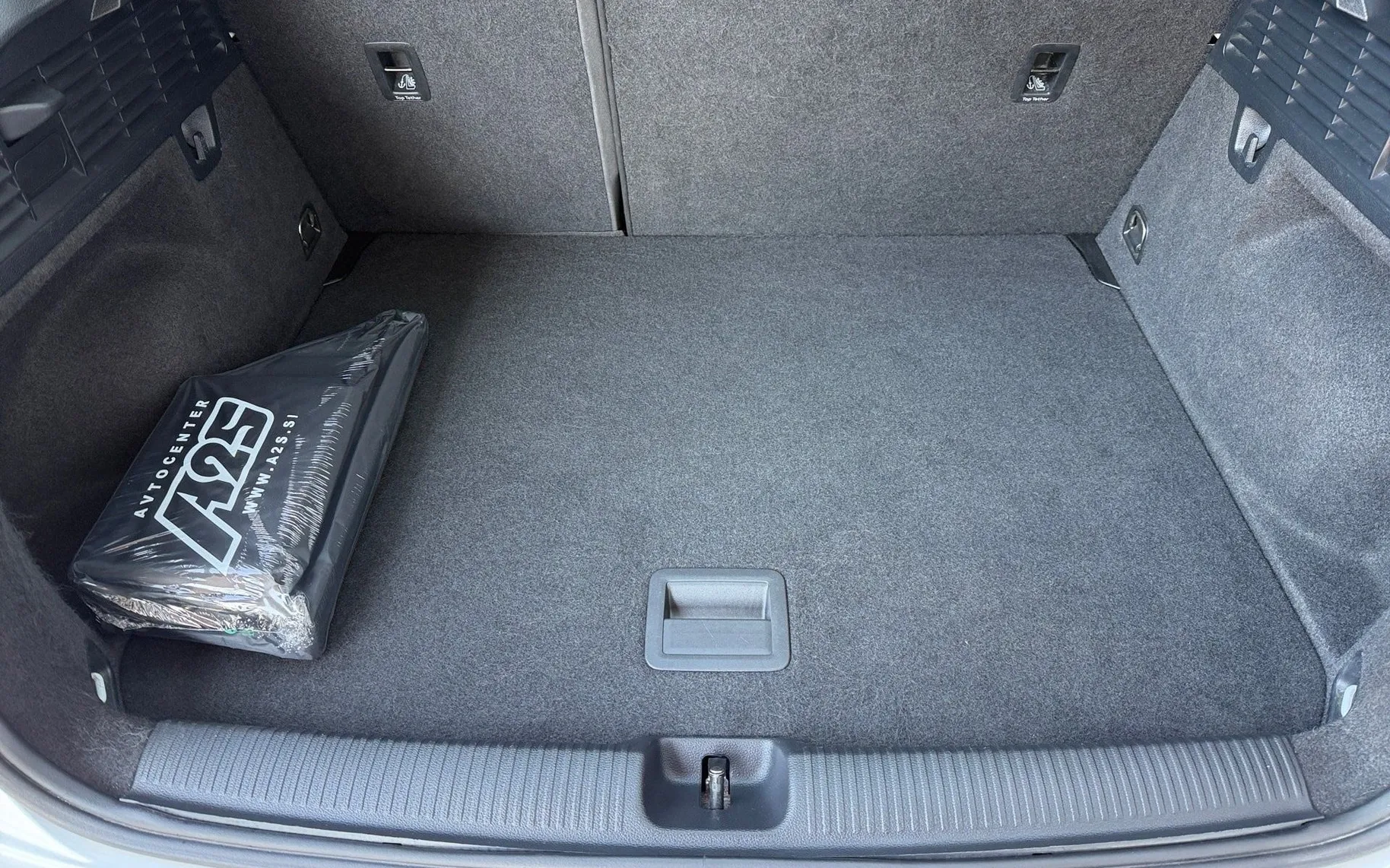 Notranja slika - Audi Q2 - 35 TFSI Advanced S tronic-SLO-ACC-LED-Vlečna klj.. - 12