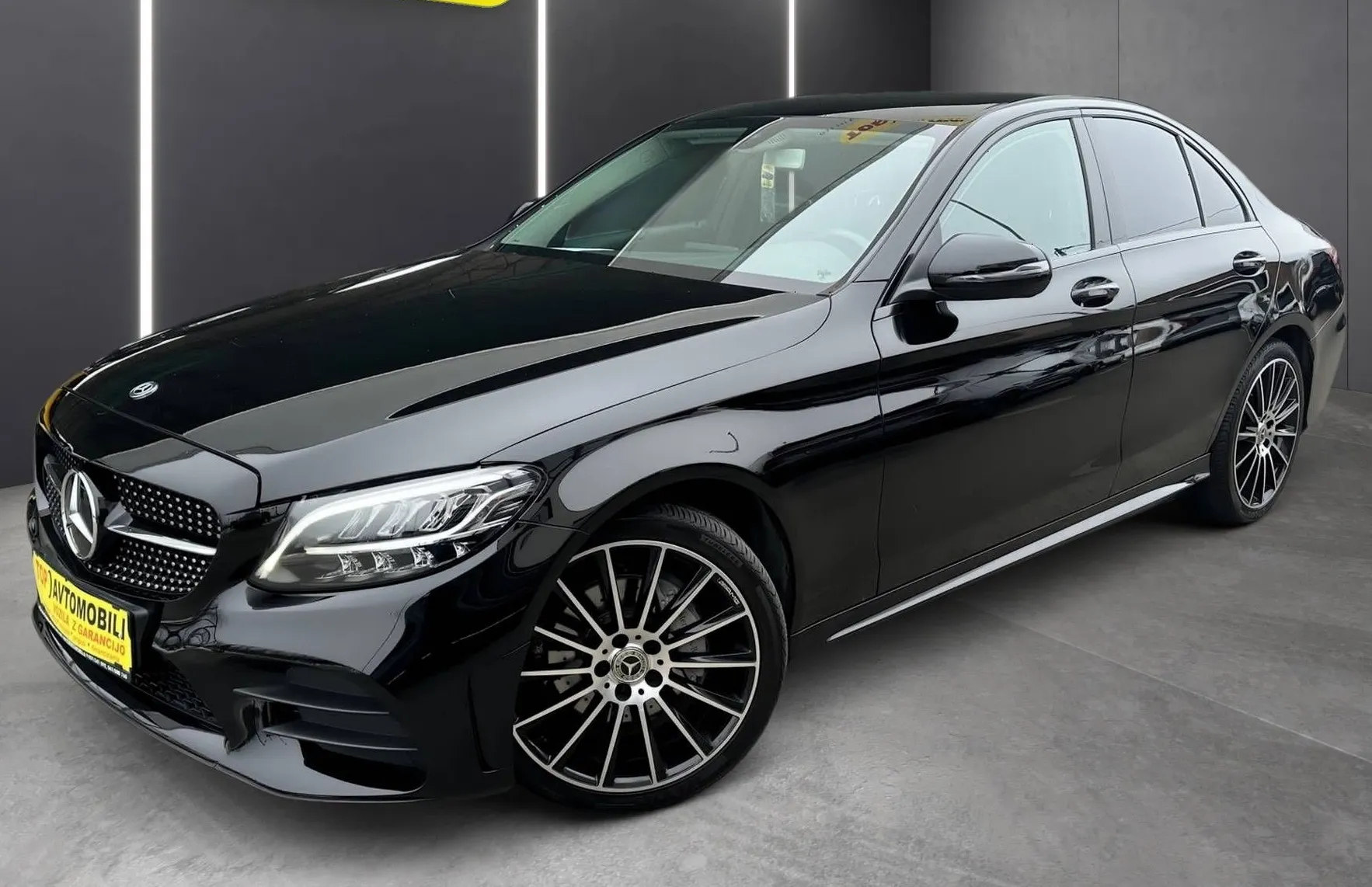 Zunanja slika - Mercedes-Benz C-Razred - C 200 AMG LINE LED DELNO USNJE NAVI KAMERA TEMPO.. - 2