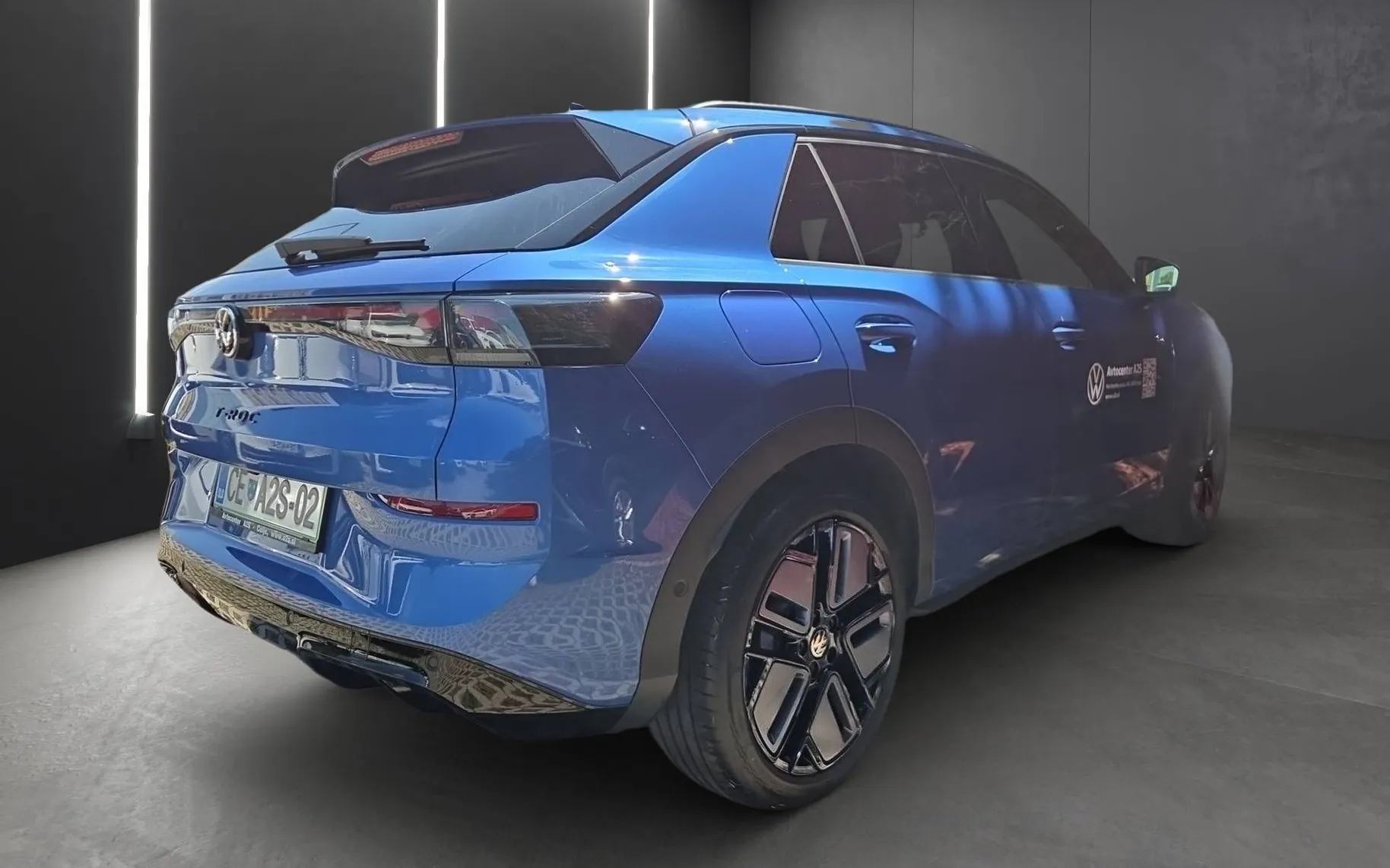 Zunanja slika - Volkswagen T-Roc - 1.5 eTSI R-Line DSG 150KM - 3