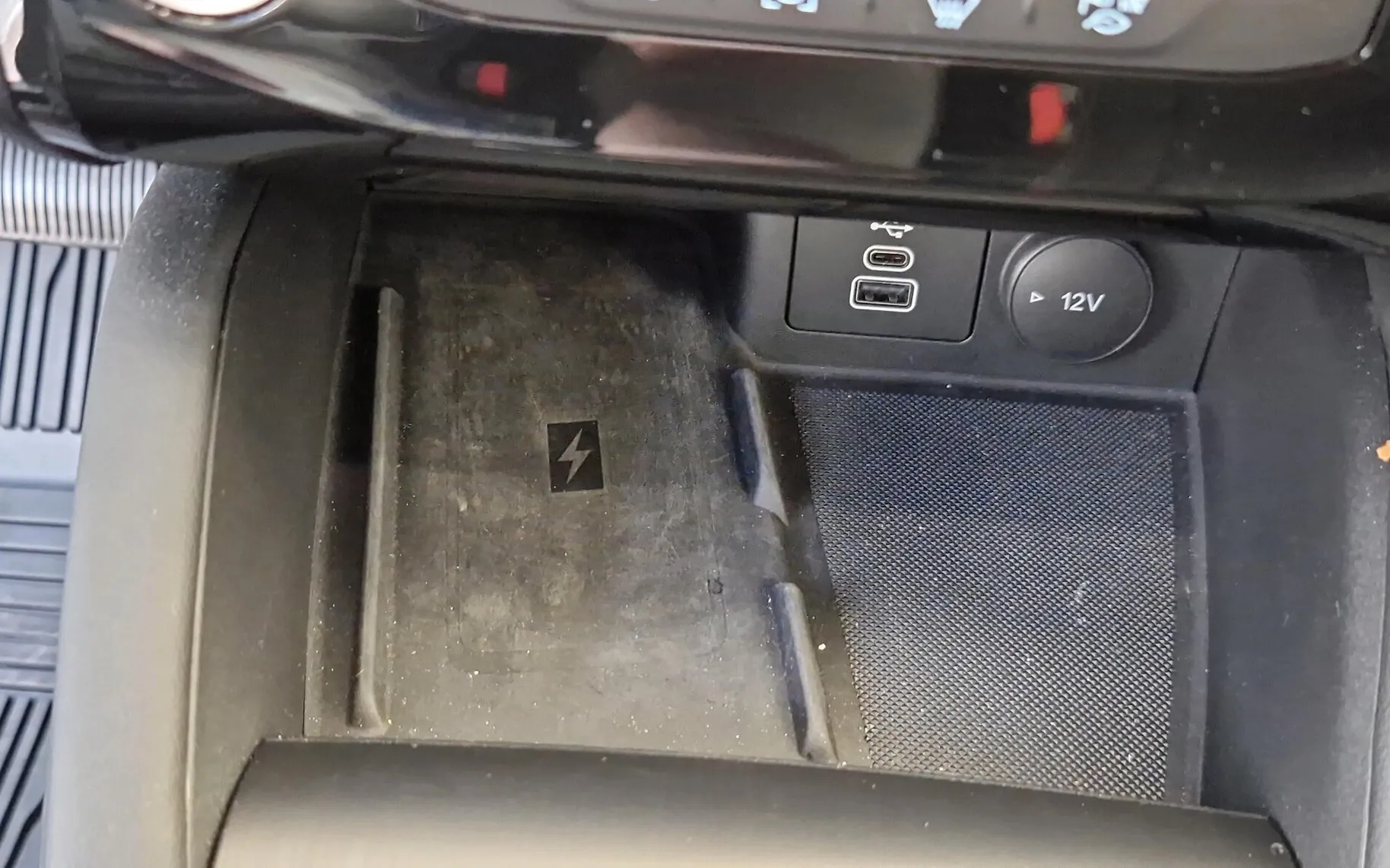 Zunanja slika - Ford Kuga - 2.5 Duratec FHEV Titanium CVT-SLO-LED-NAVI-KAMERA - 24