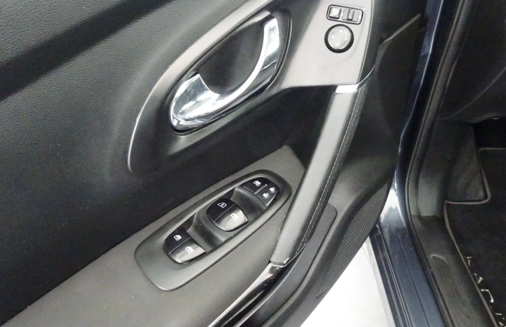 Zunanja slika - Renault Kadjar - Renault  dCi 110 Energy - 17