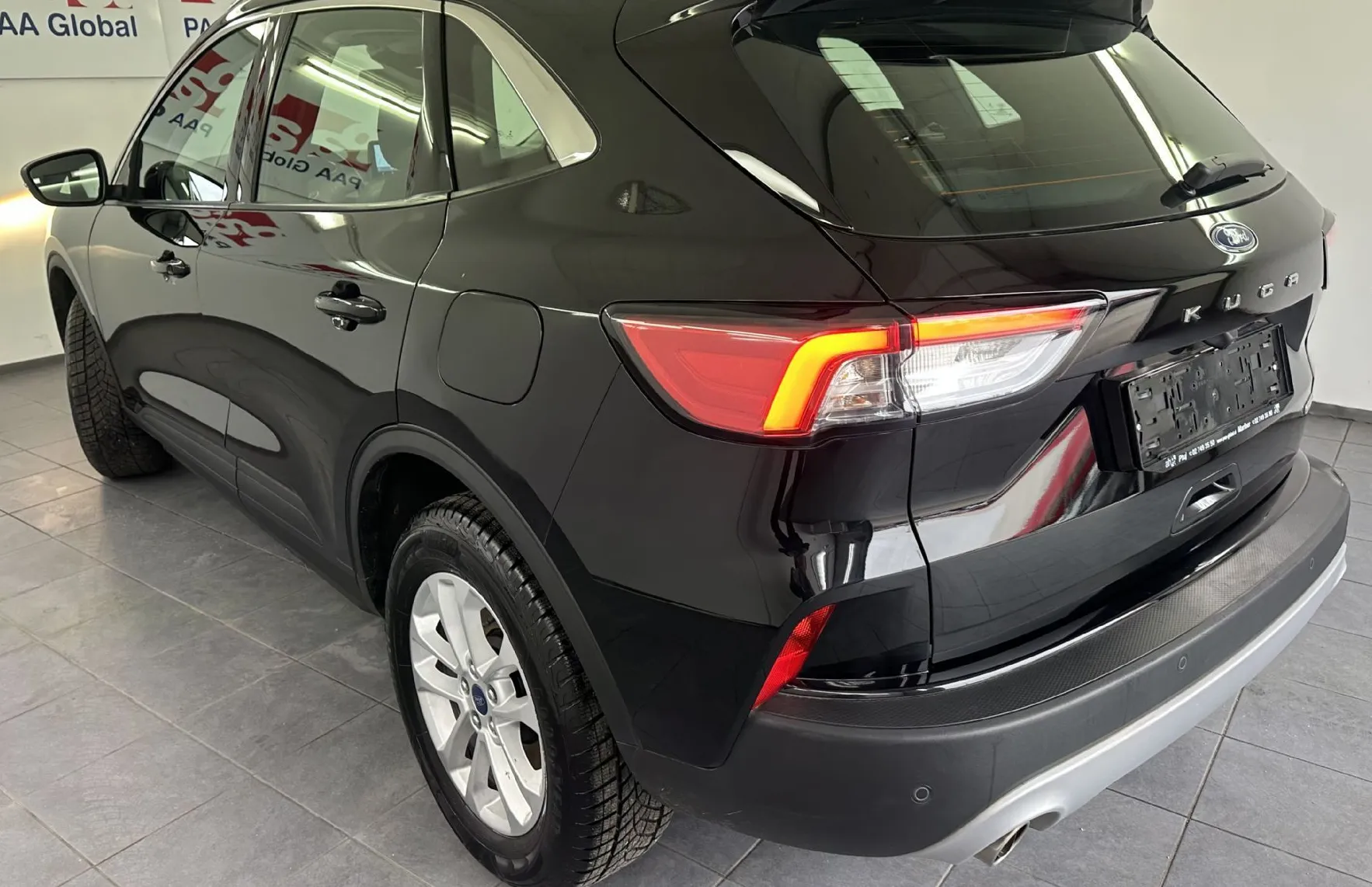 Zunanja slika - Ford Kuga - 2.5 190CV BVA6.KAMERA.NAVI.LED.ALU.2022.112 KW - 17