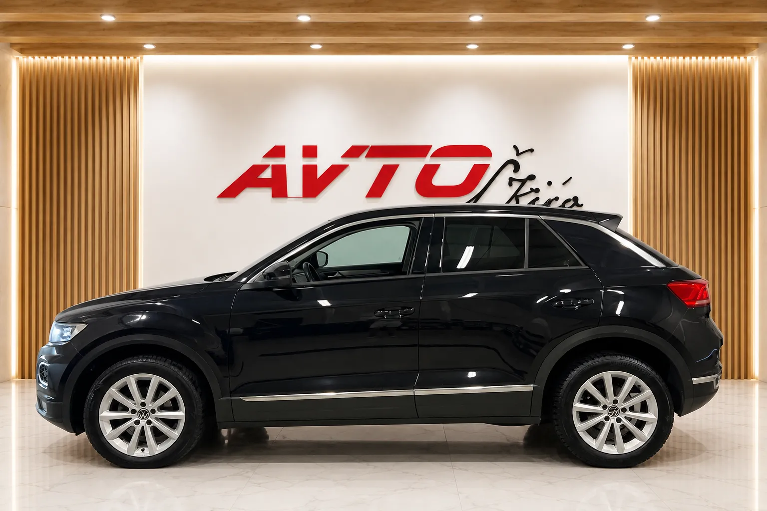 Zunanja slika - VW T-Roc - 2.0 TDI-XENON-LED-VIRTUAL-ACC-KAMERA-NAV-MRTVI K - 8