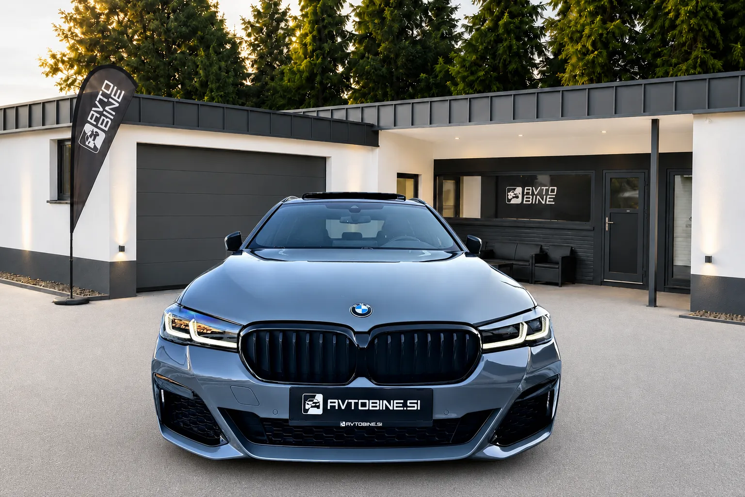Zunanja slika - BMW serija 5 Touring: - 520D•M PAKET•PANO•NARDO•FACELIFT•LED•KOT NOV - 2