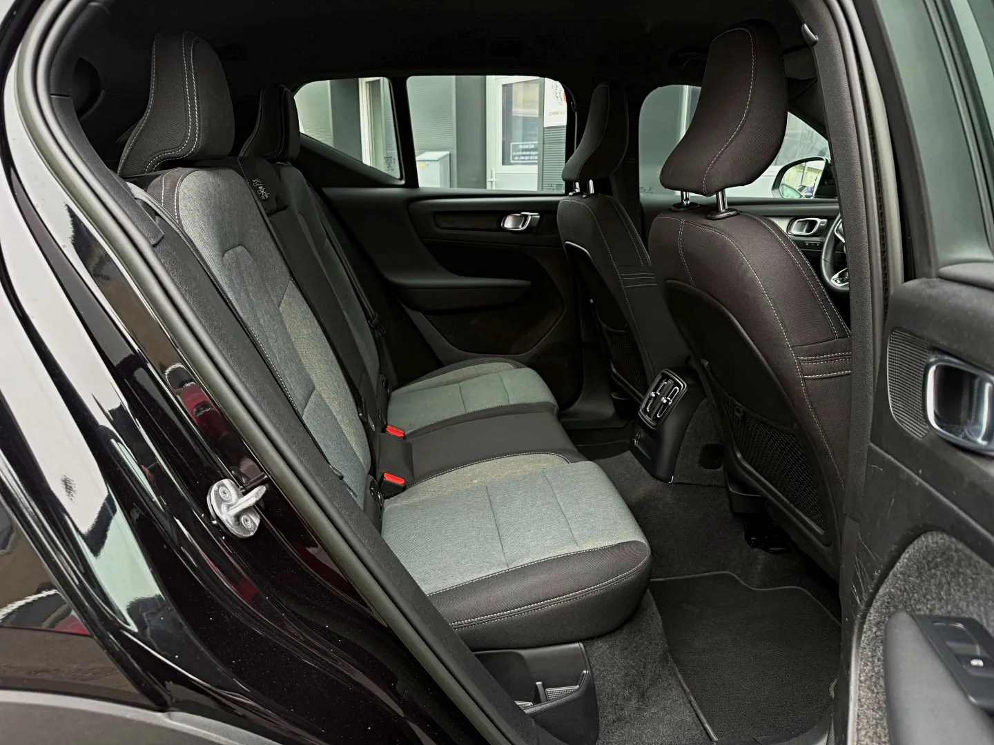Zunanja slika - Volvo XC40 - T4 Recharge |novi model|LED|Kamera|DAB|Keyless - 13