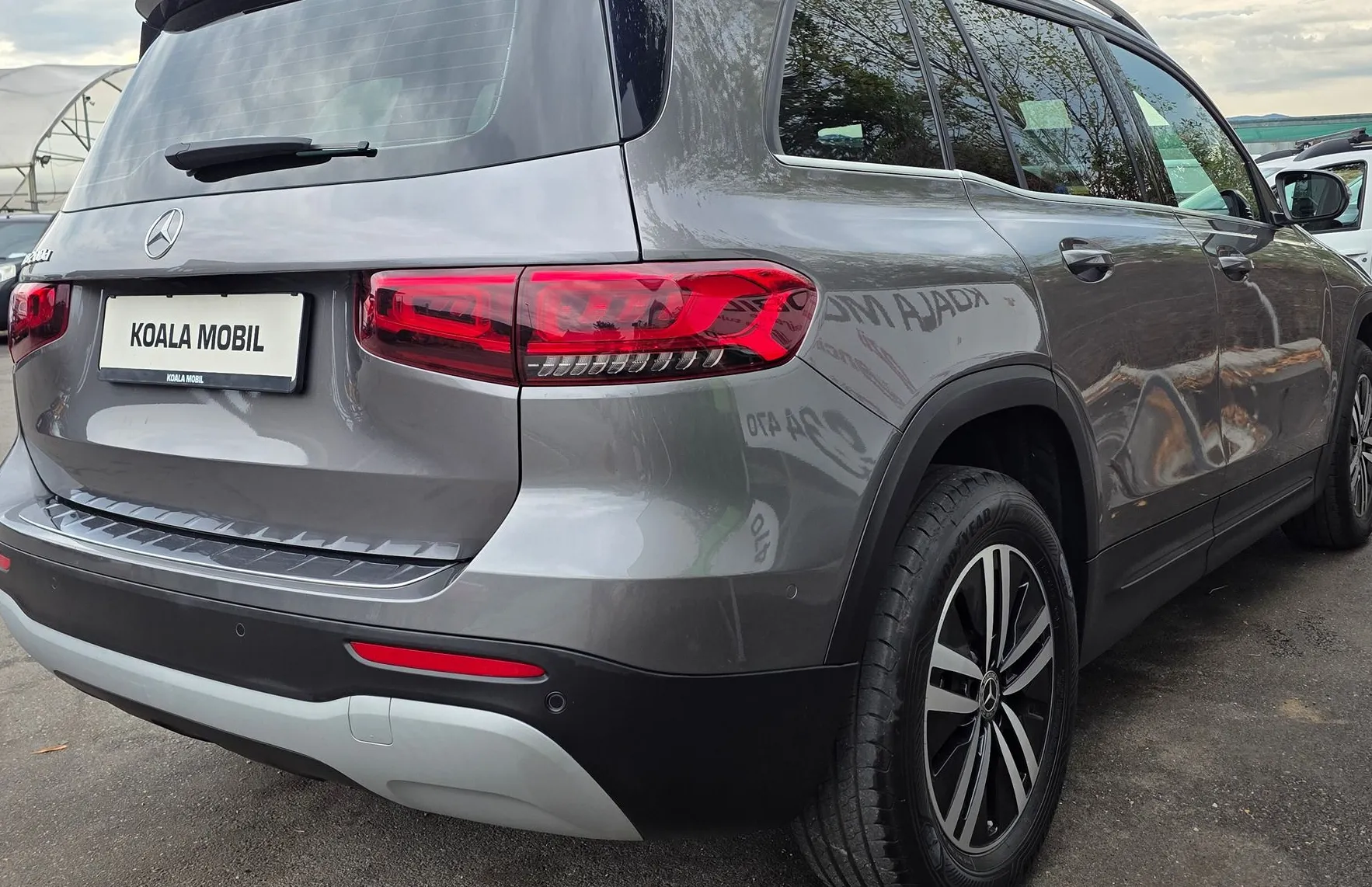 Zunanja slika - Mercedes-Benz GLB-Razred - GLB 180D AVT. LED-VIRTUAL-KAMERA-NAVI-ALU - 4