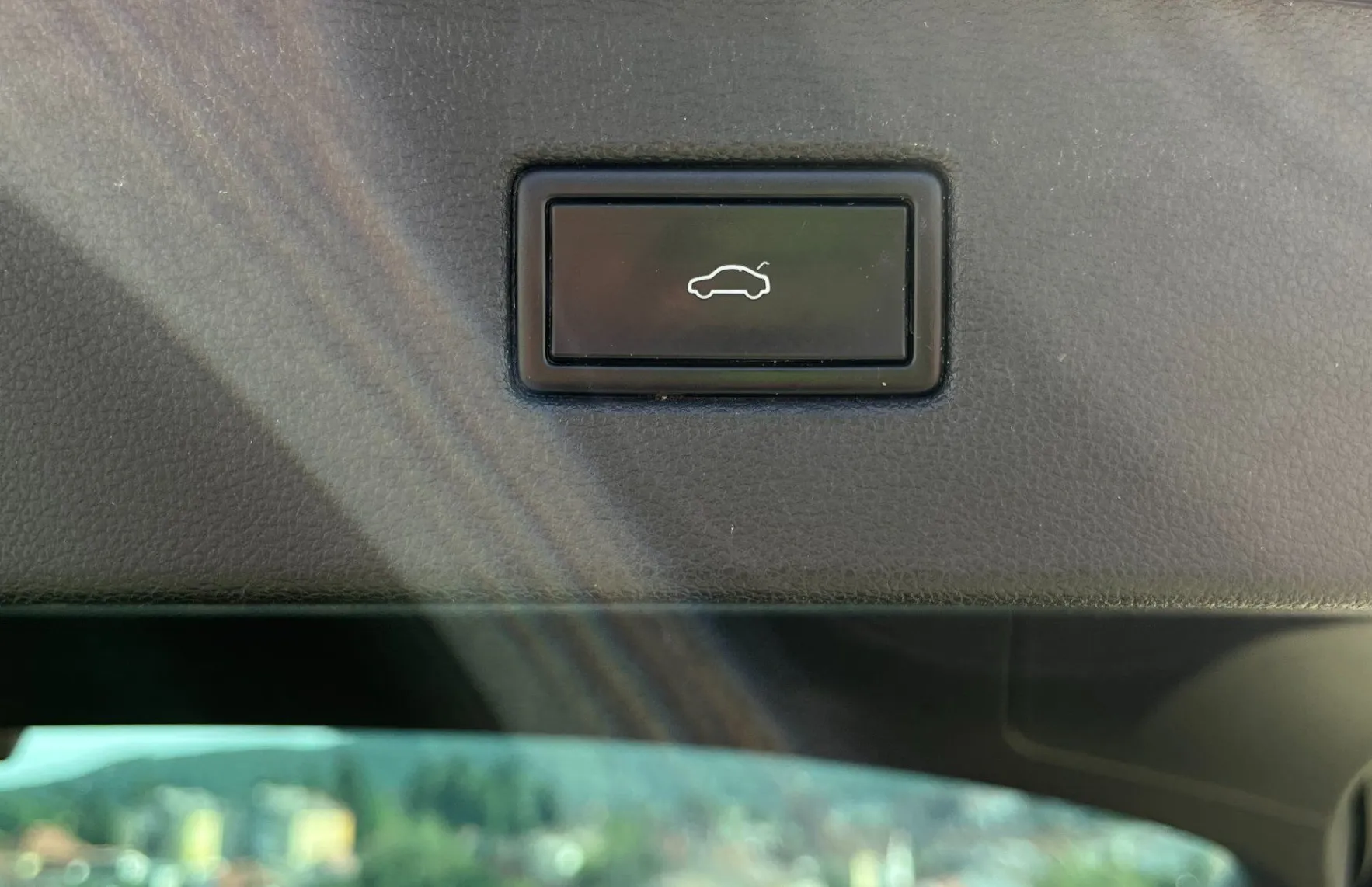 Zunanja slika - VW Tiguan - 2.0 TDI BMT Comfort Edition LED. NAVI. VZR. KAM. - 9