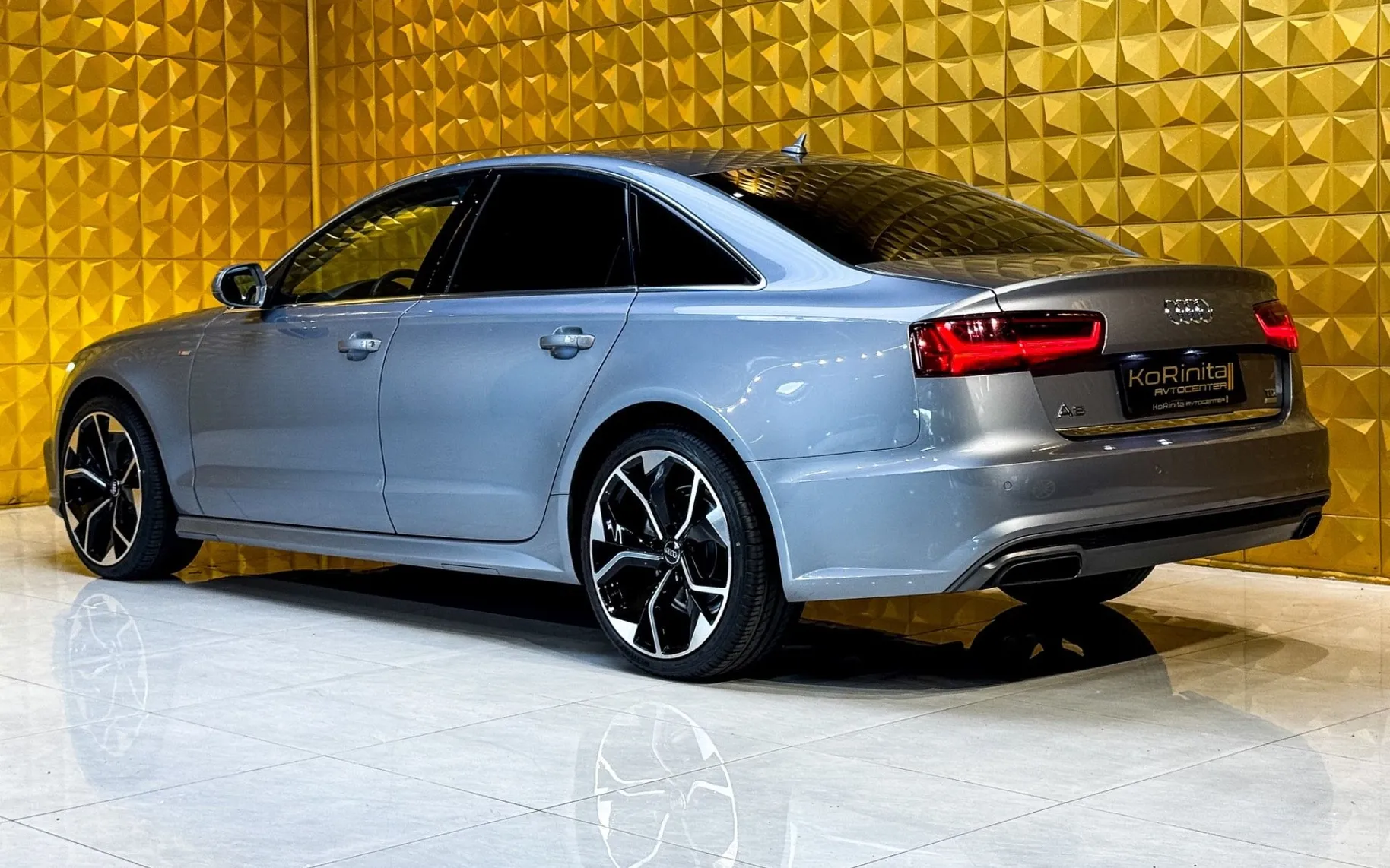 Notranja slika - Audi A6 - 2.0 TDI AUT.-GRETJE-NAVI-EL. PRTLJAZNIK - 7