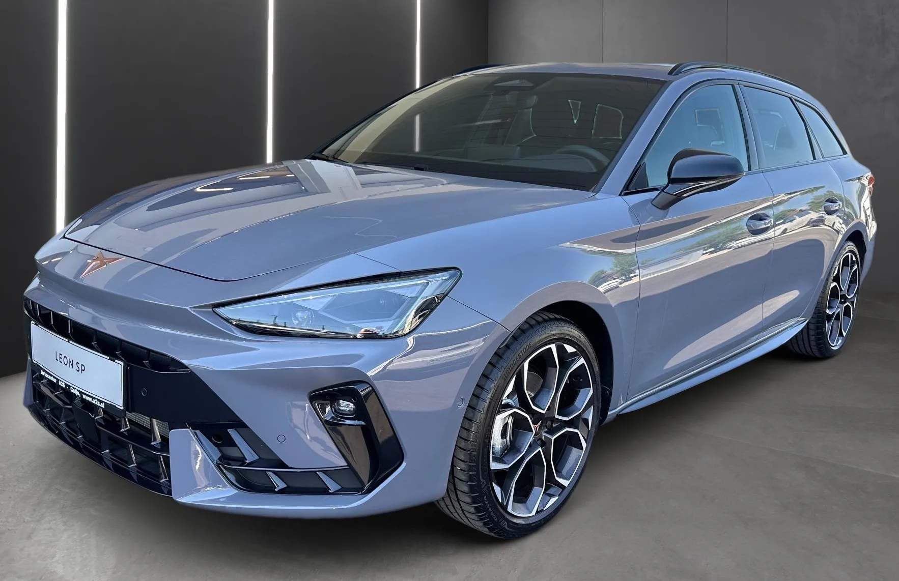 Zunanja slika - Cupra Leon - ST 1.5 eTSI DSG - 1