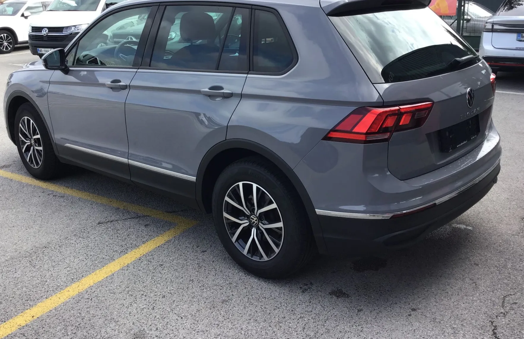 Zunanja slika - Volkswagen Tiguan - 2.0 TDI  DSG - 7