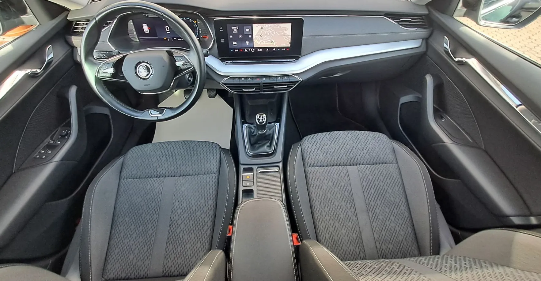 Zunanja slika - Škoda Octavia - Combi 1.5 TSI Ambition - 12