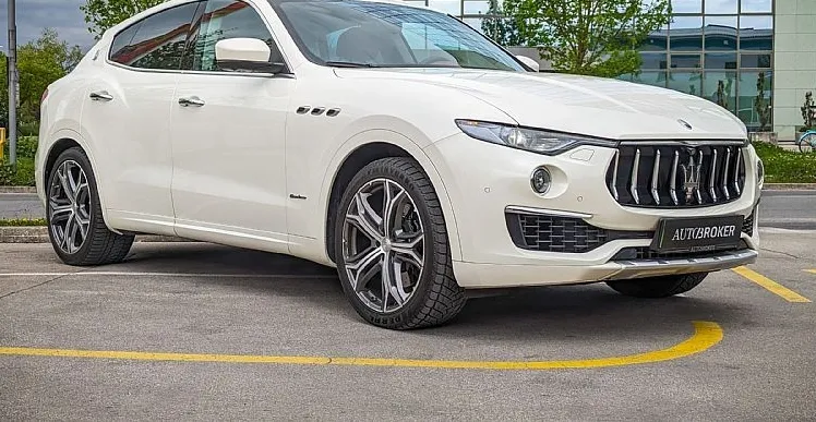 Zunanja slika - Maserati Levante - V6 21 ACC 360 PANO BOWERS WILKINS SURROUND - 3