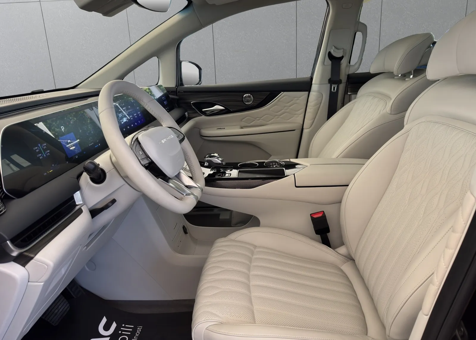 Zunanja slika - Forthing V9 - 1.5T PHEV + HUD + BLIS + RADAR+ PANORAMA + 7SEDEŽI - 4