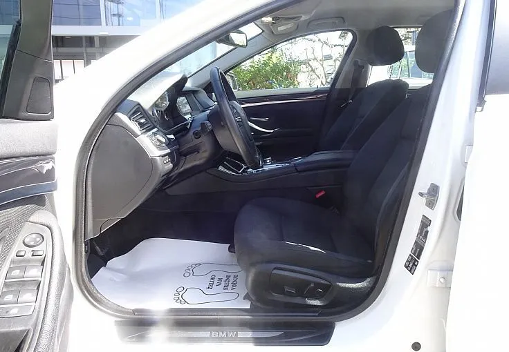 Zunanja slika - BMW Serija 5 - Touring: 520d xDrive touring Avt. FINANCIRANJE BREZ POLO - 6
