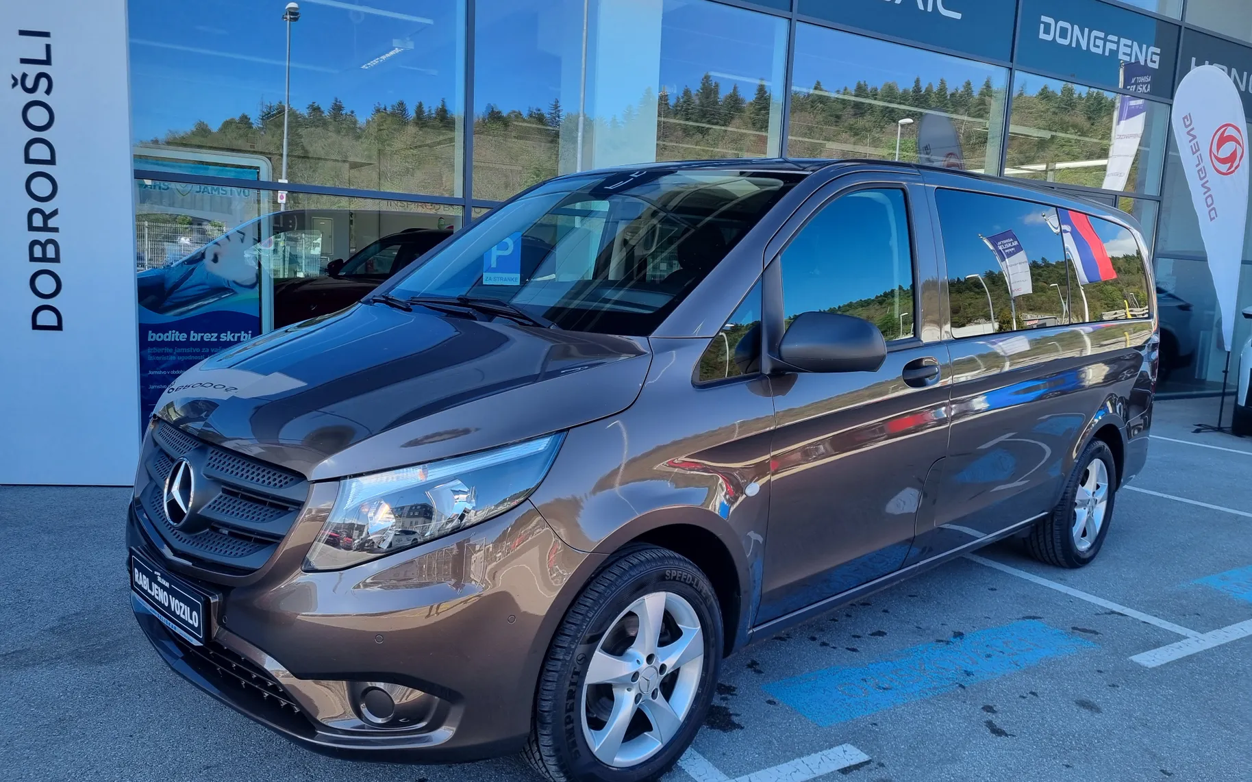 Zunanja slika - Mercedes-Benz Vito - Tourer 114 CDI - 8 SEDEŽEV + KLJUKA + SLOVENSKI - 21
